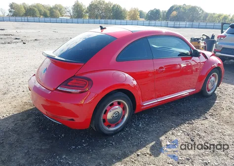 2018 Volkswagen Beetle 2.0T Coast/2.0T S z USA, uszkodzony, nr VIN 3VWFD7AT2JM704969
